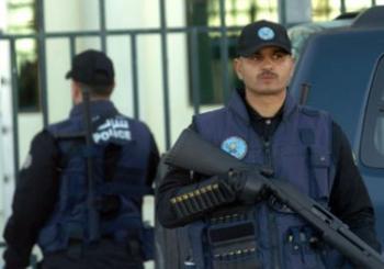 رشقوا فيها مسافرين ليبين بالحجارة  