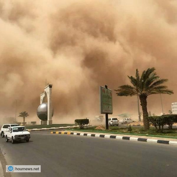 شاهد بالفيديو : اقوى عاصفة رملية وغبار في تاريخ السعودية