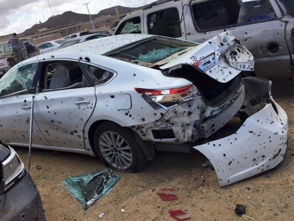 بالصور مواجهات مسلحة بين جماعة الحوثي وحرس الحدود السعودي في منفذ علب الحدودي