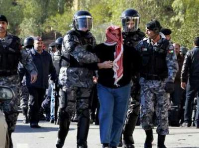 الأمن الأردني يطارد الصحفيين بـ‘قانونالإرهاب‘-تقرير