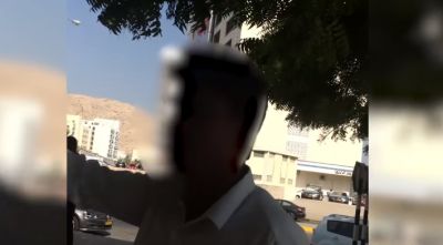تجار “جنس” يعرضون الفتيات على المارة في شوارع العاصمة العُمانية"فيديو"
