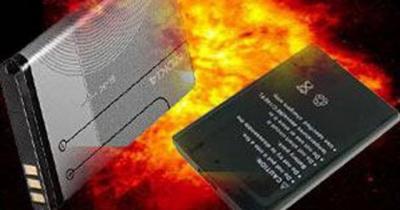 انفجار بطارية هاتف محمول تتسبب في حرق منزل 