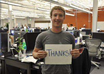 هذا ما يربحه “Facebook” بسبب وجودك على الموقع الأزرق!