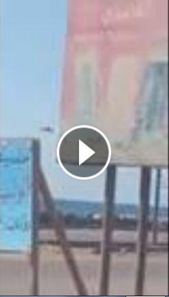 اليمن: لأول مرة طيران التحالف يحلق بهذا الشكل المنخفض في محافظة الحديدة (فيديو)
