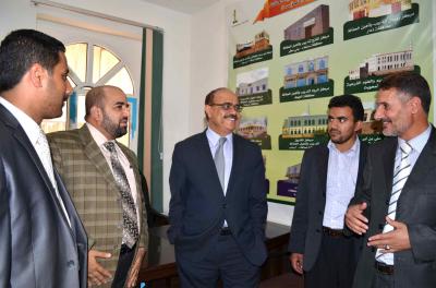 وزير الإعلام  يؤكد على دور الدعاة في محاربة الأفكار الدخيلة  أثناء زيارته  لمؤسسة الفاروق التنموية
