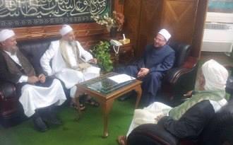 جهود  لإعداد مؤتمر يجمع علماء أهل السنة والجماعة.