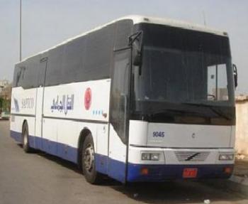 وفاة وجرح عدد من ركاب باص للنقل البري (الرويشان ) في خط عدن 