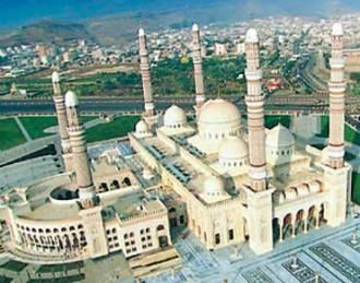وزارة الإعلام تمنع نقل شعائر الجمعة من مسجد الصالح