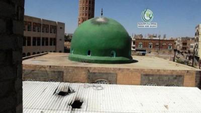 ضابط في الدفاع الجوي يثير  «الفوضى» ويستخدم مسلحين لمنع خطيب الجمعة من صعود المنبر  في مسجد بصنعاء