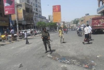 تصاعد مظاهر التوتر في تعز وتحذيرات من تفجر الوضع العسكري