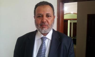 د/السنباني : مخاطبا من يهتفون بالموت لأمريكا  اين امريكا مما يدور في صعده وارحب والجوف وعمران