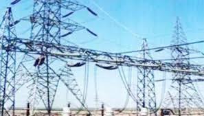 العاصمة صنعاء تغرق في الظلام اثر اعتداء على خطوط الطاقة في نهم قبل قليل