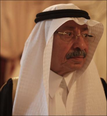  سياسي سعودي:اليمن رغم فقره قدم انموذج يمني بحت سيطل من خلاله على آفاق وسيعة في صناعة مستقبله السياسي والوطني
