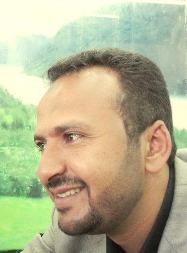محامي يمني :يتهم جماعة الحوثي بارتكابها جرائم في العاصمة صنعاء الليلة .