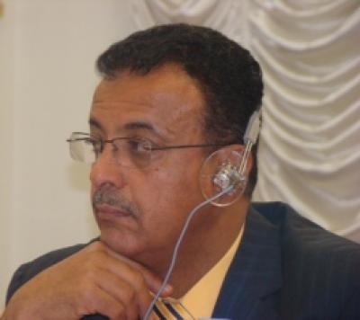 الحامدي:يؤكد على أهمية تدريب وتأهيل المعلمين لضمان تحسين مستواهم المهني