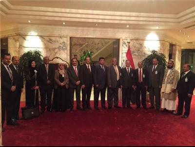«وفد الحكومة » في مشاورات «الكويت» يصدر بيان يوضح خطوات المشاورات  ليوم غدا وموقفه من النقاط الخمس
