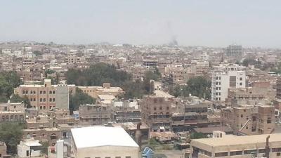 عاجل : حرب قوية بين الجيش ومليشيا الحوثي امام مبنى التلفزيون 
