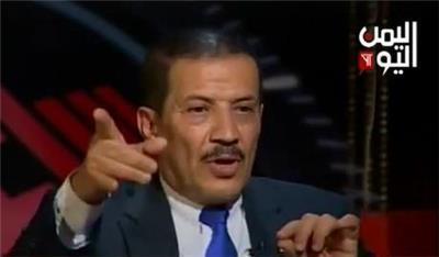 للمرة الثالثة : مجموعة مسلحة تغلق مكتب وزير التعليم العالي ونائب الوزير يتعدى على صلاحيات الوزير ( صور) للمرة الثالثة : مجموعة مسلحة تغلق مكتب وزير التعليم العالي ونائب الوزير يتعدى على صلاحيات الوزير ( صور)
