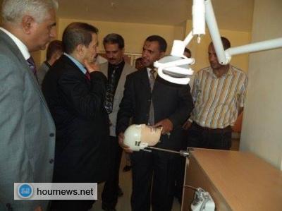 وزير التعليم العالي يزور جامعة الحكمة ويتفقدالتجهيزات بكلية طب الاسنان "صور" 