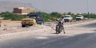 انفجار يستهدف دورية أمنية في مدينة "القطن" بحضرموت