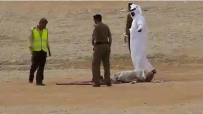 السعودية : القتل تعزيراً لرجل اغتصب طفلاً واختطف عدداً من النساء تحت تهديد السلاح