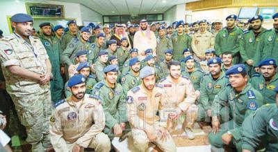 شاهد بالصوره : أول صورة جماعية للطيارين المشاركين في "عاصفة الحزم"