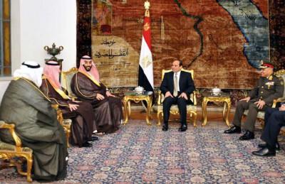 مصر والسعودية تتفقان على مناورة كبرى والمعارك تستعر في اليمن