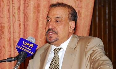 سلطان البركاني يوضح بشأن وصوله الى الرياض وخبر إستقالته من المؤتمر