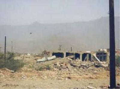 الحوثيون ينسفون منازل قيادات في لجان المقاومة بلودر الموالية لهادي