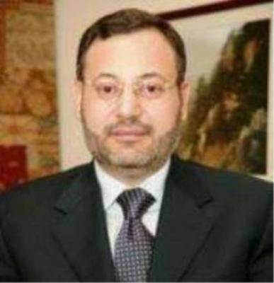 نقل مذيع الجزيرة أحمد منصور إلى السجن في برلين