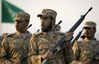 مقتل ثلاثة جنود سعوديين وضابط إماراتي في قصف للحوثيين على الحدود السعودية (الاسماء)