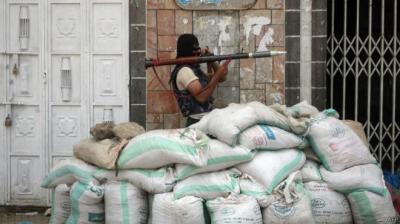 فرار نحو 1200 سجين بينهم عناصر بالقاعدة من سجن في اليمن