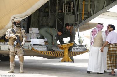 طائرة إغاثية سعودية سابعة تصل عدن