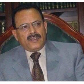 وزير يمني سابق يريد بطريقته على تصريحات ضاحي خلفان بشأن صنعاء
