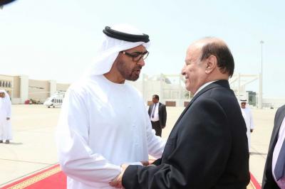 شاهد بالفيديو .. ماهو القرار الذي أبلغه محمد بن زايد للرئيس هادي خلال استقباله في أبو ظبي