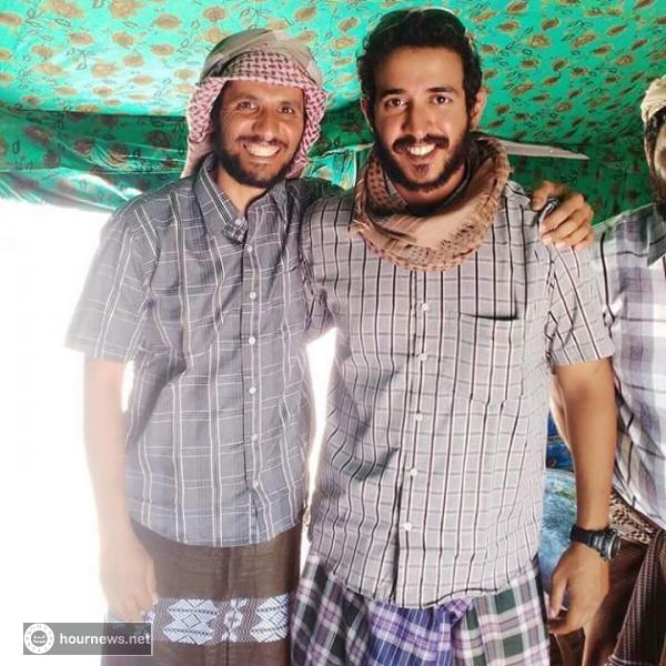 شاهد بالصورة.. نجل ملك البحرين يرتدي الزي اليمني في مأرب 