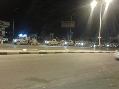 سكان: تنظيم القاعدة ينشر عناصره وسط المكلا بصورة مفاجئة