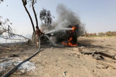 شاهد الصور الأولى لإنفجار مأرب ومقتل قيادي في المقاومة 