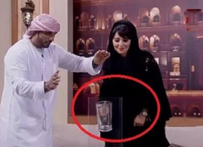بالفيديو.. ساحر إماراتي يرعب مذيعة على الهواء