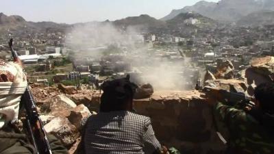 عاجل.. الحوثيون يسيطرون على "نجد قسيم" بتعز