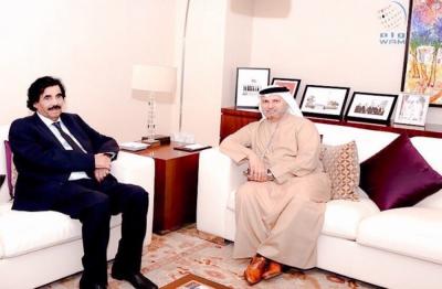 الإمارات تستضيف الرئيس علي سالم البيض