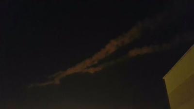 شاهد بالفيديو : لحظة اعتراض الصاروخ البالستي الذي اطلقهُ الحوثيون على جيزان السعودية فجر اليوم