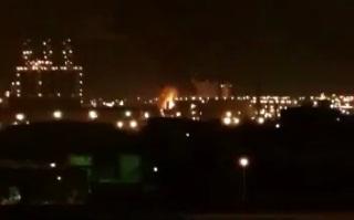 السعودية : إنفجارات قوية تهز محافظة الجبيل شمال الدمام - فيديو