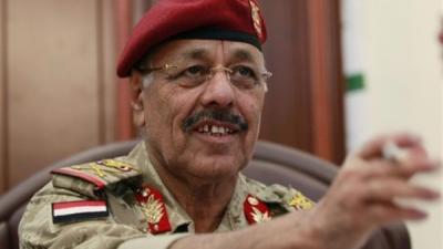 أول تصريح للواء الأحمر بعد قرار تعينه نائباً للقائد الأعلى للقوات المسلحة