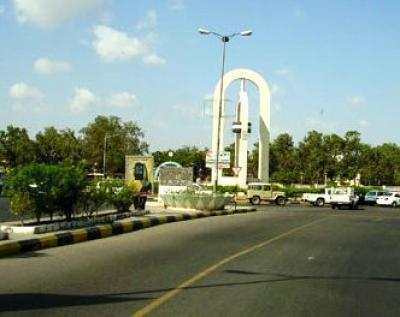 عاجل : مسلحون يغتالون تاجراً في عدن عقبها السطو على سيارته