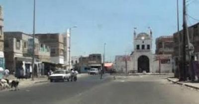 القاعدة تعدم 3 اشخاص احدهم من عناصرها بتهمة التجسس في اليمن