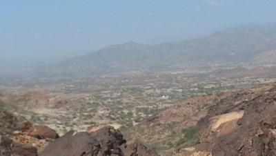 سقوط الوزاعية بيد الحوثيين مجدداً يعيد المعارك الى الشريط الحدودي السابقة
