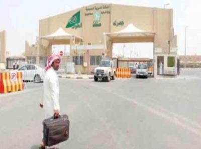 مصادر تكشف عن الأسباب التي اجلت فتح منفذ الطوال بالحدود اليمنية السعودية