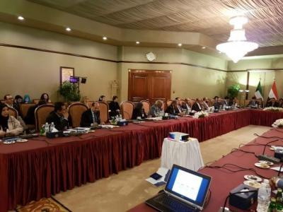 مسئول قناة الجزيرة في الشأن اليمني يكشف عن الطلب الأخير الذي تقدم به وفد الحكومة اليوم للأمم المتحدة