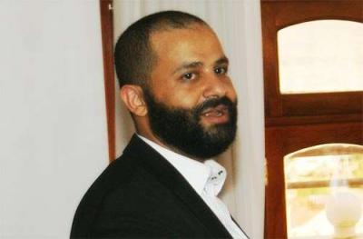 الشيخ حميد الأحمر يخرج عن صمته ويرد بقوة